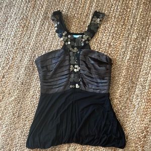 Black top with elastic bottom! You can dress it up or down.